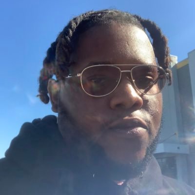 KelvinKlein158's profile picture. PSN : XxK9_BigDogxX #LAKERNATION #PatsNation