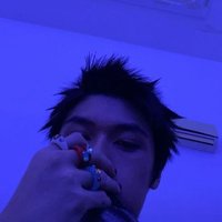 dinda (@ambisest) 's Twitter Profile