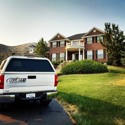 Elliott Window Cleaning is a 2nd and 3rd generation family owned company.