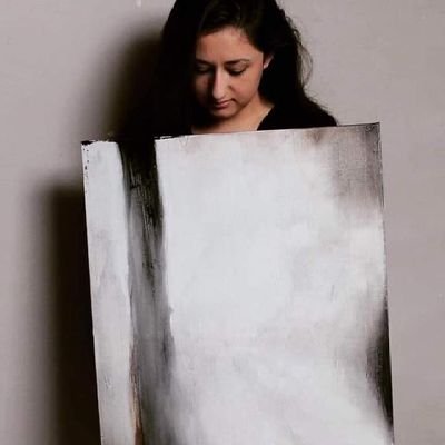 Artiste peintre abstrait et Créatrice d'objets artisanaux 🎨🇨🇵 manillecontactpro@gmail.com