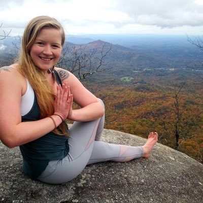 yogiscopes's profile picture. follow for Daily YOGISCOPES: yoga practices for the astrological weather 🧘🏼‍♀️Certified Vedic Astrologer + Training Yoga Therapist 🔮 sidereal astrology