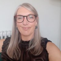 Emily McCarthy (@emily_rue) 's Twitter Profile Photo