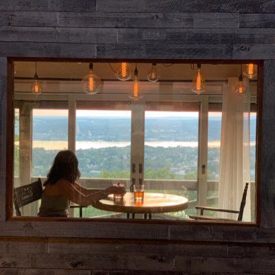 hetalv985's profile picture. Mobile app developer who occasionally travels, reads, blogs, bakes and frequently haunts Clash Royale.