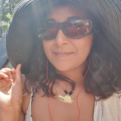 Software Developer. Gamer. Bookworm. Living with Retinitis Pigmentosa.