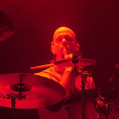 @Bayer R&D scientist, retired pro rocker, astrobiologist, cosmic wanderer not lost, & rebel w/ minimal clue. @CNUcaptains, @williamandmary, & @VIMS_News alum.
