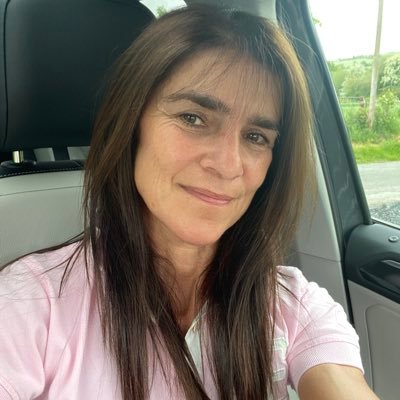 Theresa9600's profile picture. Drive on mad