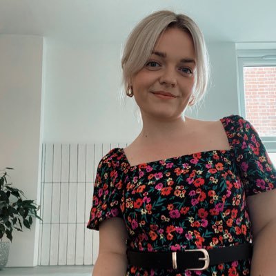 (she/her) Comms & Engagement Lead at @NHSNWCCG 💙 Accredited CIPR Practitioner 📝