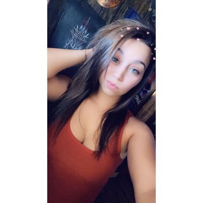 maloryponteri9's profile picture. Class of 2015 🎓 🐝 25. Huntin fishin & loving everyday. RIP Uncle Tim 6-5-15 😇❤ Just Breathe;