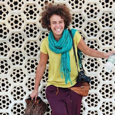 saratsimoes's profile picture. 