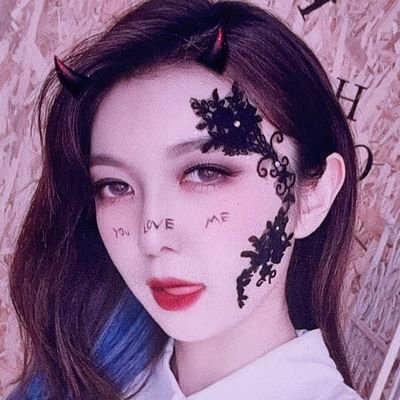 🇲🇾 
🐼 괜찮아, 그럴 수 있지
정답이 어딨어, 편하게 하세요, 편하게

Dreamcatcher 💖 Sury