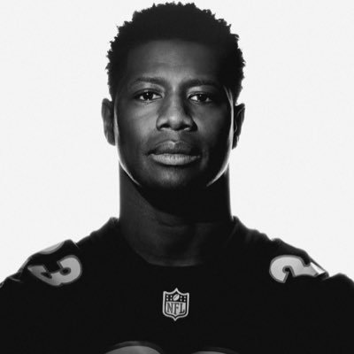 Played (@UNH_Football HOF | All Pro @ChicagoBears). Analyze (@CHGO_Bears | #ToThePoints). Always Open For Discussions.