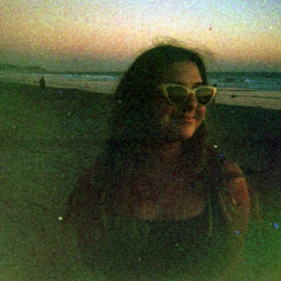 kyleekapigian's profile picture. she/her