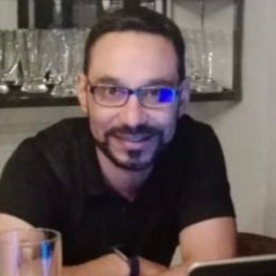 ACAPCOL1's profile picture. Personaje del común, en distanciamiento social desde el 95.