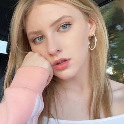 mUUKeeENdcOzsPQ's profile picture. 