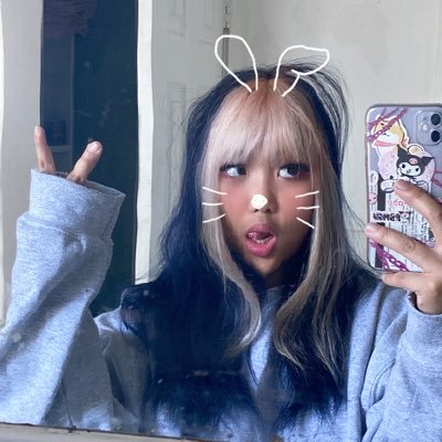 bruh girl and uwu girl offspring