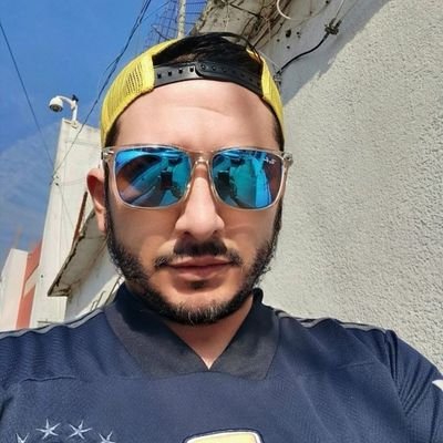 33 years old ,i like the soccer