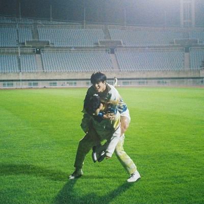 euwhwhwjwn's profile picture. 