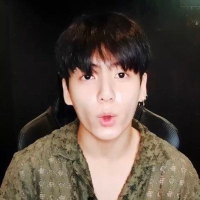 emsee_squared's profile picture. 