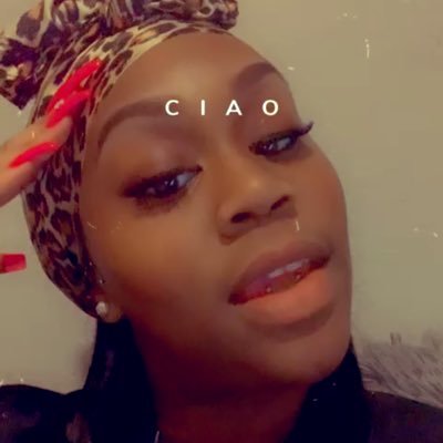 ____friday's profile picture. 