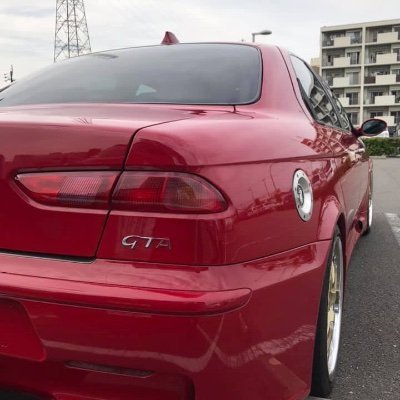 前はポルシェ一筋。禁断のアルファロメオに手を出してしまった! 車歴:944S2 → 89カレラ→ RUF-BTR →156GTA(今ここ)シンガポール在住で2カ月に一回くらい日本出没 。黙ってフォロー失礼します🙏