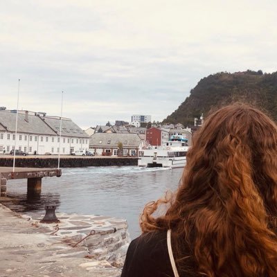 xchakka's profile picture. 