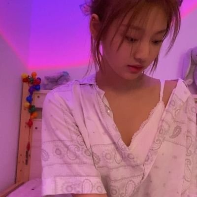 ilysmbei's profile picture. 