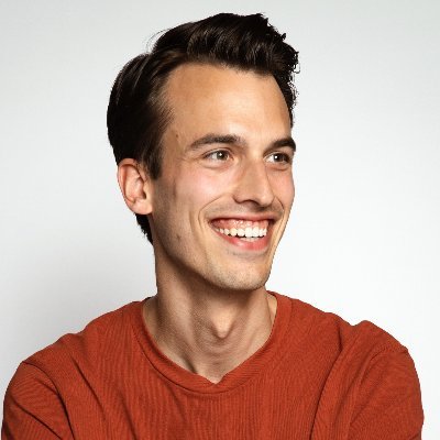 lexis's profile picture. 