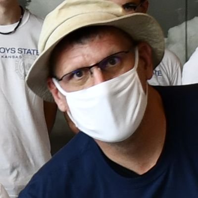 TheRealFowlFowl's profile picture. 🏳️‍🌈🌈⚽️⛳️🌪️ Nudist | Life is short . . . Play naked