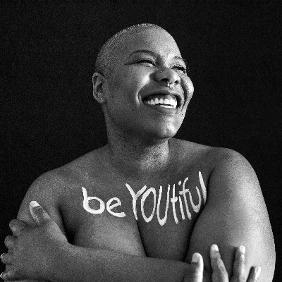 She/Her 🏳️‍🌈
Body Liberator | Confidence Crusader | Content Creator | Brand Builder
Seen on: @CBCMontreal, @CityNewsMTL, @cyblesoleil, @shedoesthecity