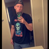 Charlie (@c_meyer98) 's Twitter Profile