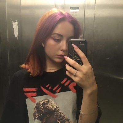 kim109_'s profile picture. мегамозгесса