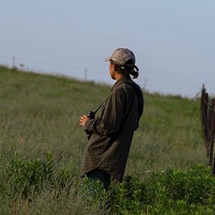 mim_reynaldo's profile picture. women (I) only want one thing, and it’s disgusting (to look at birds).