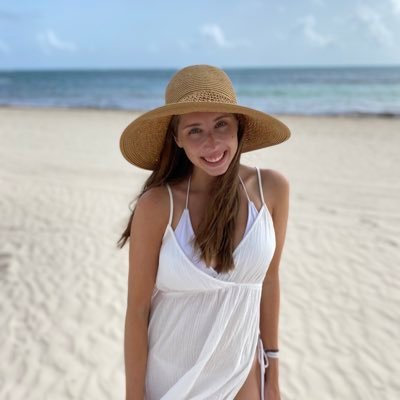Hayden_Johnson3's profile picture. digital marketing | wifey | AU Grad 2019