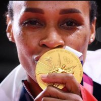 Allison Pineau (@pineauallison) 's Twitter Profile Photo Allison Pineau (@pineauallison) 's Twitter Profile Photo