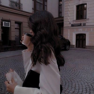 567uio97's profile picture. 