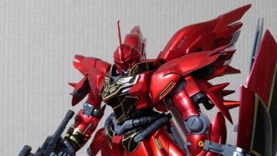 一匹狼にして、ガンプラ好きなオッサン。その他にゲームを趣味に持ち、時にはジムにて筋トレダイエットの日々…上手くいかないけど😭肥満に似合わず水泳が得意だけど、存分に泳げる環境がないのがダイエットの悩みの一つ…