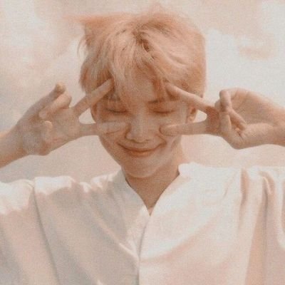 a lot has changed, but that moonlight stays the same // for bts, svt, nct, txt, enha
102822 ♡ 121722