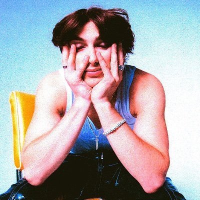 aes_trish's profile picture. 