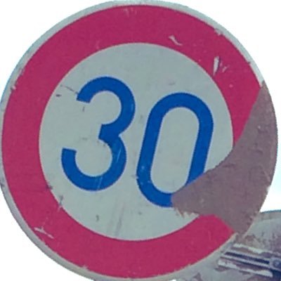 a2oDMkdzGcz0jfF's profile picture. こんにちは。雑多あかです。中の人は常にげりぴー気味。