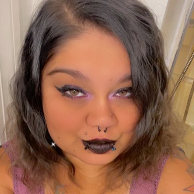 D3adlyNinjaStar's profile picture. 