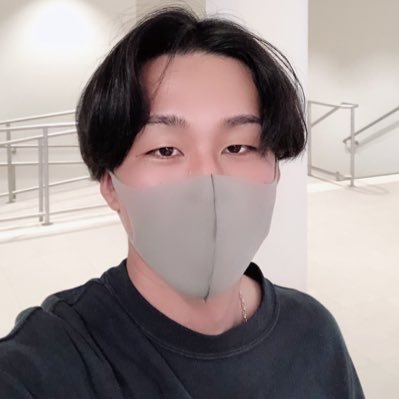 RD4G7T7cy0MX0ZT's profile picture. 社会人一年目の現在トイック820点です。 900点取れるまでトイック受け続けます。投稿もして行くつもりですのでよろしくお願いします!