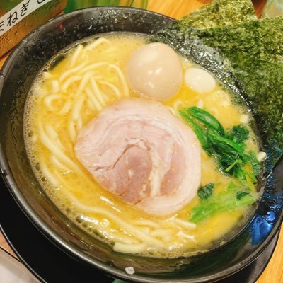 s3NM2qu3ut6hMuv's profile picture. 薬剤師💊 転職するまで愚痴多いです！ブロック推奨😂