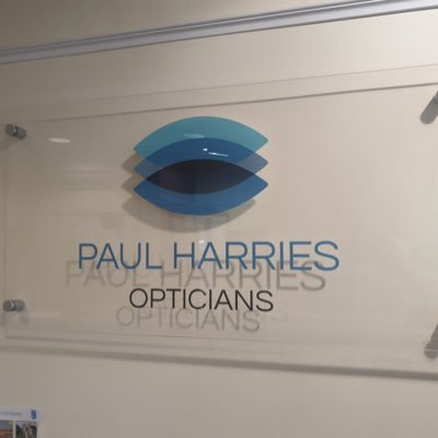 P Harries Opticians