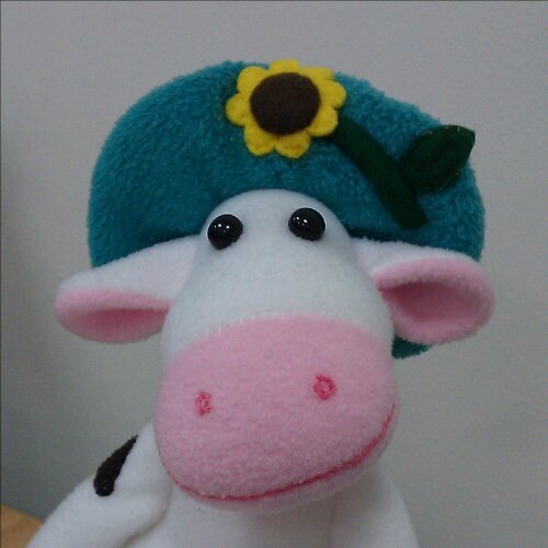 HLH79's profile picture. I like cooking/baking and am a wee bit nerdy when I want 2 be. I get far too excited about ST:TNG, Dr Who, Fringe & other random sci-fi/fantasy stuff. Yay!