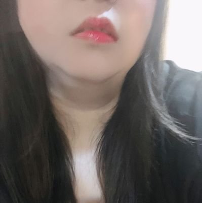 高雄的豐滿女孩,愛發牢騷/愛睡覺/愛吃美食。喜歡瘦瘦女孩的走錯地方囉。
🔞🔞內容可能含有敏感內容🔞🔞
#付費約會#肉系#棉花糖女孩#鐘點情人#豐滿#豐腴#自由業個工#伴遊#陪浴#出租女友#
line: @591igmtg