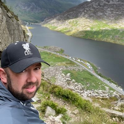 Primary school teacher and children's football coach. LFC fan.