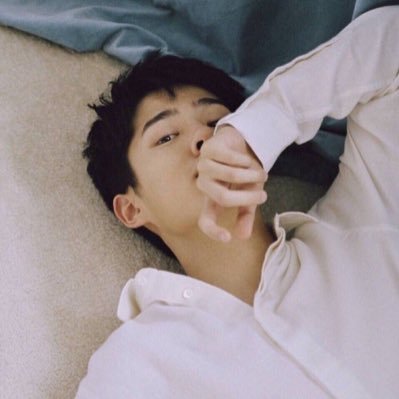 Y2oQ2bqiTLYFvBA's profile picture. 男，✈️