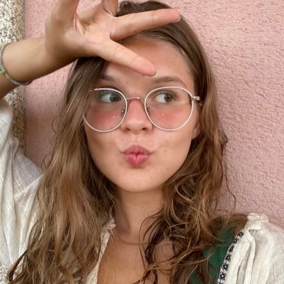 irinaeduarda's profile picture. vagueio por aqui nos intervalos de tempo em q não tenho a app desinstalada
-
medicina @icbas