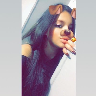 No Te Confíes De Las Palabras Bonitas, Muchos Tienen Azúcar En La Boca Y Veneno En El Corazón.💋✍🏻