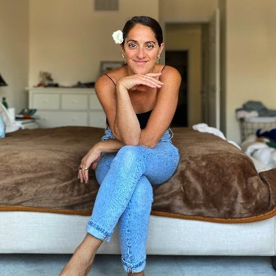 MelissaKois's profile picture. Just living life one messy, crazy, moment at a time